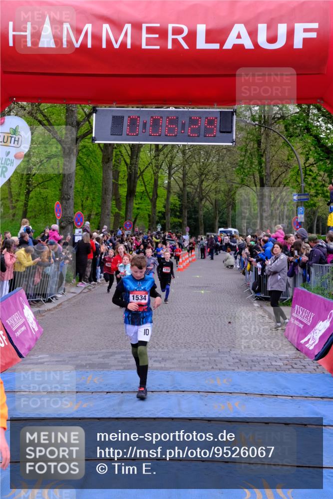 19.04.2026 - Hammer Lauf Tim E. http://msf.ph/oto/9526067 19.04.2026 09:26:58 Ziel 447, 1178, 1310, 1355, 1432, 1439, 1445, 1478, 1530, 1531, 1534, 1702, 1805, 1810, 1822, 1863 meine-sportfotos.de