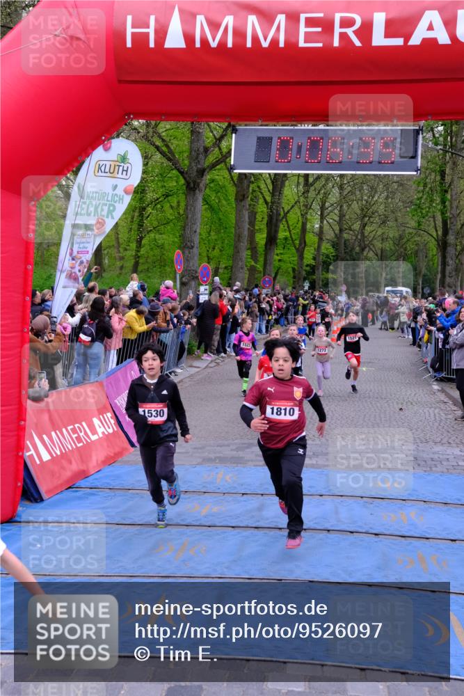 19.04.2026 - Hammer Lauf Tim E. http://msf.ph/oto/9526097 19.04.2026 09:27:04 Ziel 379, 447, 595, 769, 927, 1272, 1355, 1439, 1445, 1461, 1521, 1523, 1530, 1702, 1756, 1805, 1810 meine-sportfotos.de