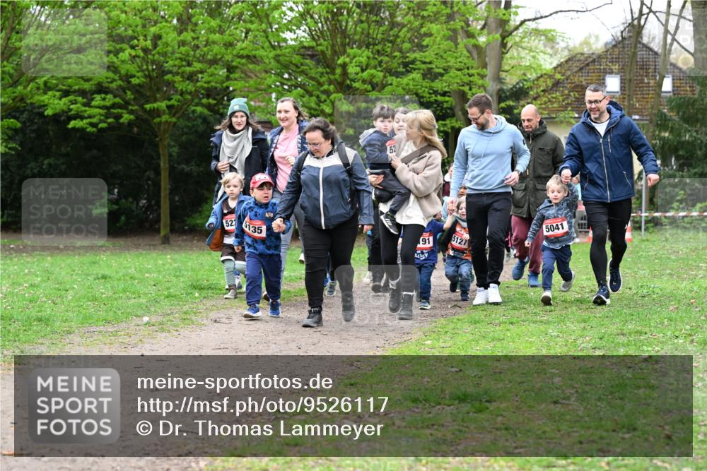 19.04.2026 - Hammer Lauf Dr. Thomas Lammeyer http://msf.ph/oto/9526117 19.04.2026 09:11:38 Laufen 521, 135, 5127, 5041 meine-sportfotos.de