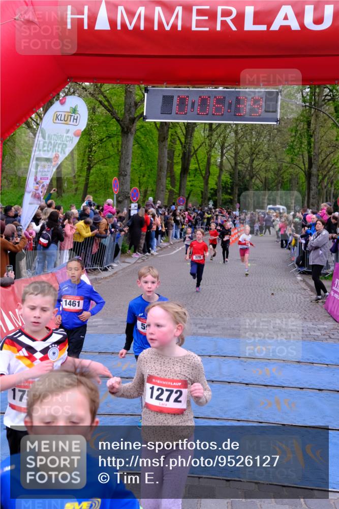 19.04.2026 - Hammer Lauf Tim E. http://msf.ph/oto/9526127 19.04.2026 09:27:08 Ziel 379, 456, 595, 769, 927, 1172, 1195, 1272, 1412, 1461, 1521, 1523, 1530, 1756, 1810 meine-sportfotos.de