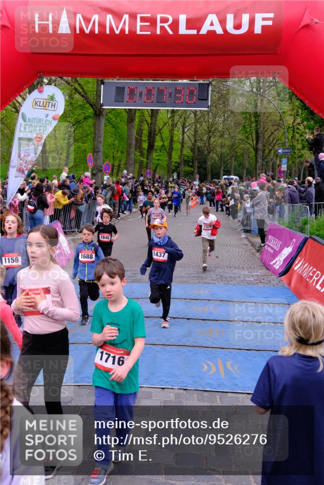 19.04.2026 - Hammer Lauf Tim E. http://msf.ph/oto/9526276 19.04.2026 09:27:59 Ziel 597, 598, 965, 1023, 1128, 1156, 1370, 1372, 1425, 1427, 1436, 1437, 1450, 1503, 1529, 1544, 1619, 1661, 1688, 1716, 1746, 1838, 1846, 1855, 1890 meine-sportfotos.de