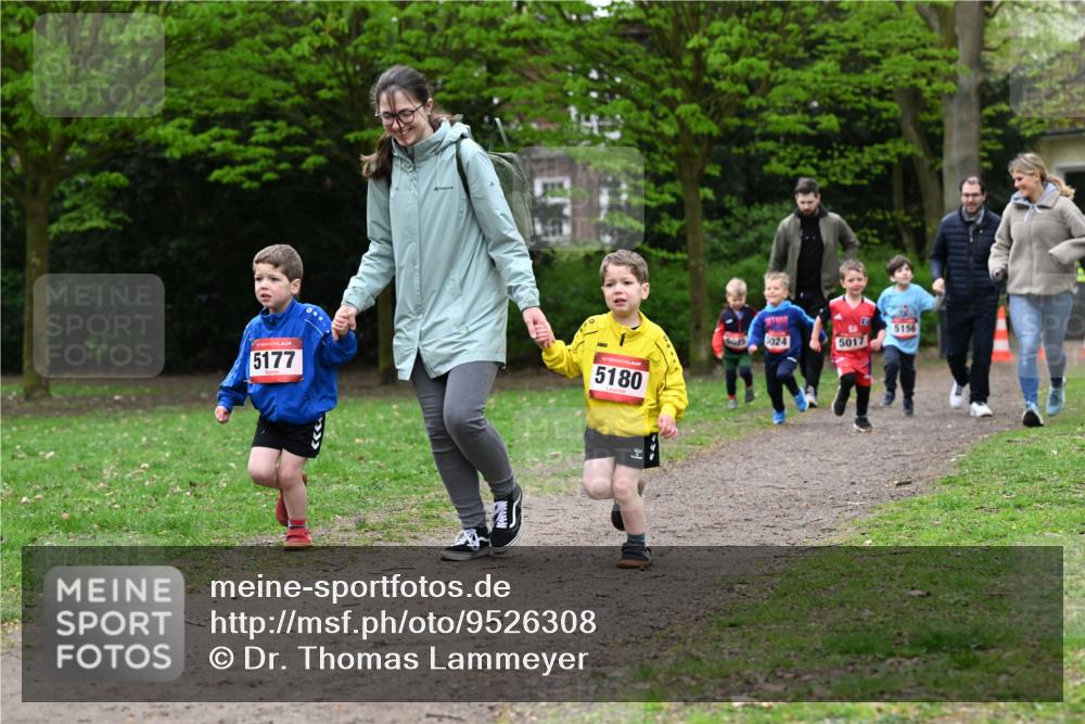 19.04.2026 - Hammer Lauf Dr. Thomas Lammeyer http://msf.ph/oto/9526308 19.04.2026 09:11:59 Laufen 5177, 5180, 5156, 024, 5017 meine-sportfotos.de