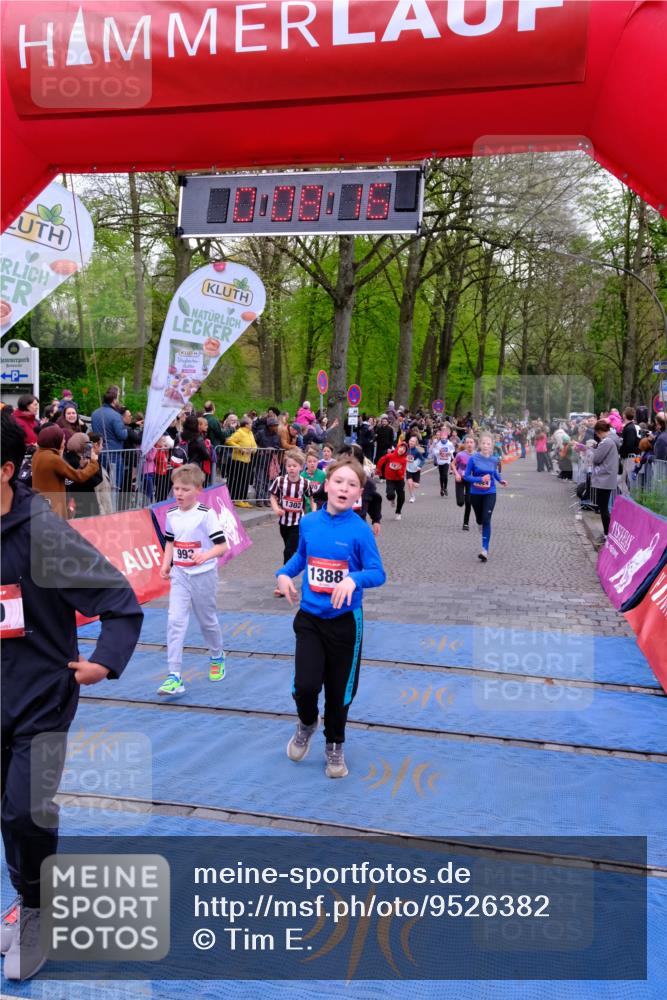 19.04.2026 - Hammer Lauf Tim E. http://msf.ph/oto/9526382 19.04.2026 09:28:44 Ziel 839, 849, 899, 970, 993, 1024, 1094, 1192, 1284, 1302, 1324, 1358, 1382, 1392, 1434, 1481, 1486, 1488, 1553, 1615, 1773, 1789, 1837, 1918 meine-sportfotos.de