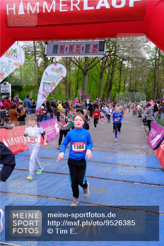 19.04.2026 - Hammer Lauf Tim E. http://msf.ph/oto/9526385 19.04.2026 09:28:45 Ziel 839, 849, 899, 970, 993, 1024, 1094, 1192, 1284, 1302, 1313, 1324, 1358, 1382, 1392, 1434, 1442, 1481, 1553, 1615, 1773, 1789, 1837, 1918 meine-sportfotos.de