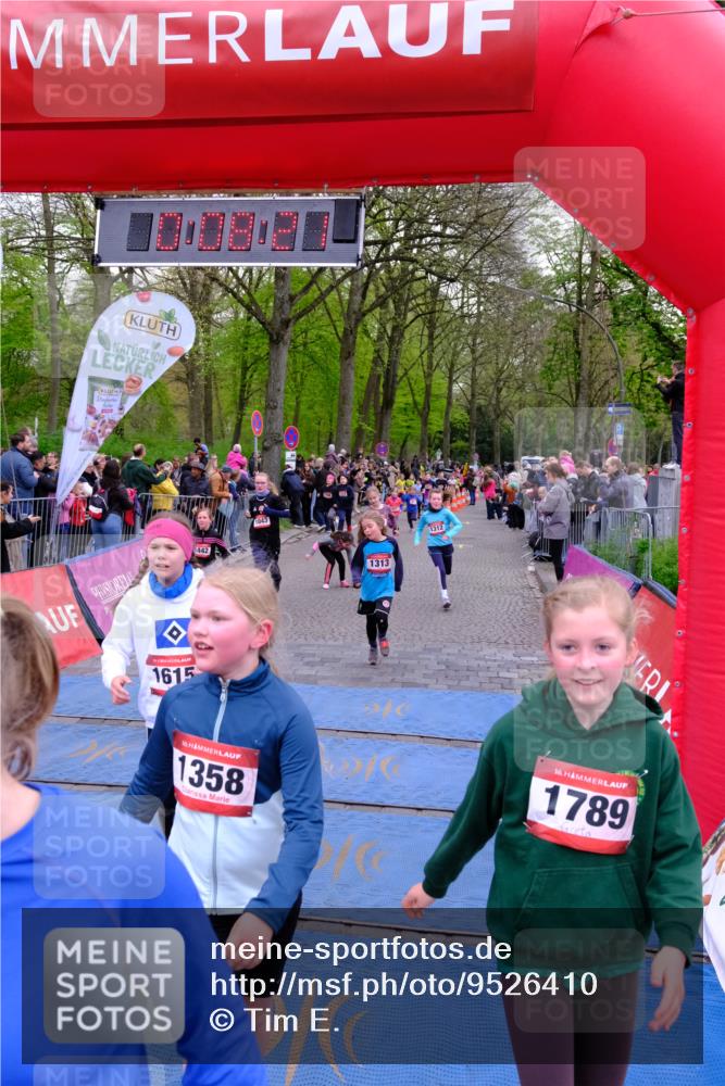 19.04.2026 - Hammer Lauf Tim E. http://msf.ph/oto/9526410 19.04.2026 09:28:49 Ziel 457, 560, 811, 839, 970, 993, 1024, 1043, 1094, 1284, 1286, 1302, 1312, 1313, 1324, 1358, 1382, 1442, 1481, 1553, 1615, 1622, 1789, 1790, 1918 meine-sportfotos.de