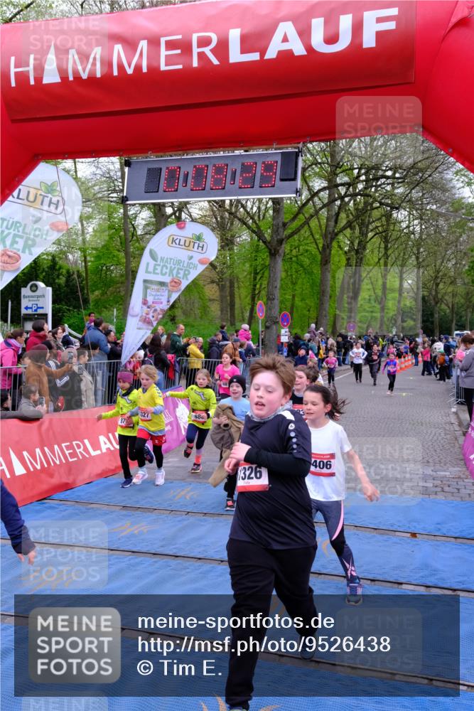 19.04.2026 - Hammer Lauf Tim E. http://msf.ph/oto/9526438 19.04.2026 09:28:58 Ziel 457, 811, 873, 880, 892, 897, 962, 1326, 1327, 1363, 1406, 1426, 1489, 1622, 1643, 1677, 1779, 1790, 1812, 1835, 1881 meine-sportfotos.de