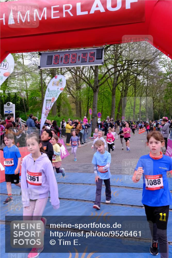 19.04.2026 - Hammer Lauf Tim E. http://msf.ph/oto/9526461 19.04.2026 09:29:12 Ziel 460, 497, 553, 795, 924, 1019, 1054, 1088, 1097, 1138, 1194, 1254, 1418, 1438, 1511, 1512, 1753, 1780, 1813, 1885 meine-sportfotos.de