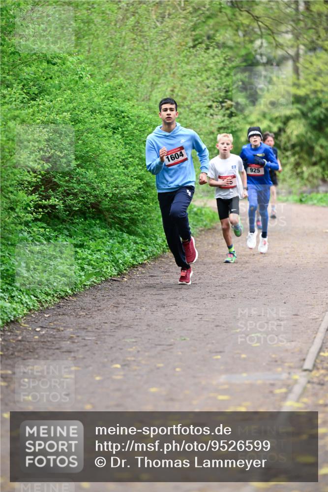 19.04.2026 - Hammer Lauf Dr. Thomas Lammeyer http://msf.ph/oto/9526599 19.04.2026 09:24:00 Laufen 1604, 925 meine-sportfotos.de