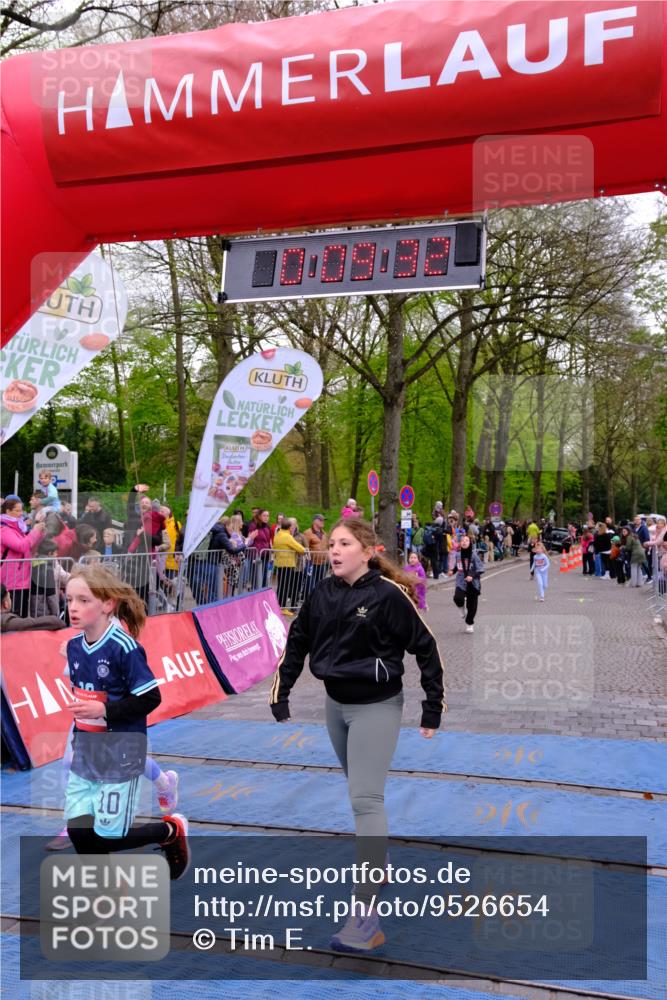 19.04.2026 - Hammer Lauf Tim E. http://msf.ph/oto/9526654 19.04.2026 09:30:00 Ziel 686, 780, 1135, 1181, 1308, 1378, 1383, 1401, 1416, 1446, 1751 meine-sportfotos.de