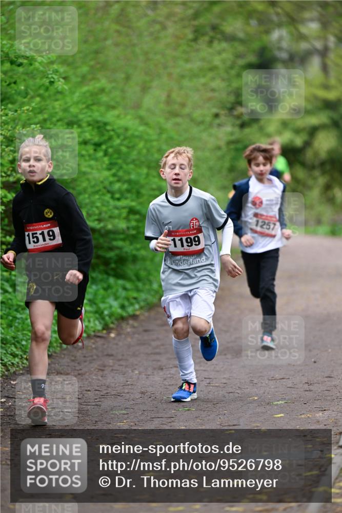 19.04.2026 - Hammer Lauf Dr. Thomas Lammeyer http://msf.ph/oto/9526798 19.04.2026 09:24:28 Laufen 1519, 1199, 1257 meine-sportfotos.de
