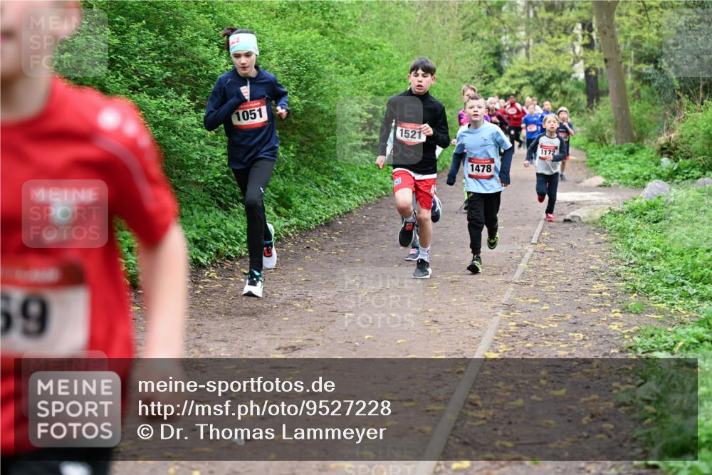 19.04.2026 - Hammer Lauf Dr. Thomas Lammeyer http://msf.ph/oto/9527228 19.04.2026 09:25:20 Laufen 1051, 1521, 1478, 1172 meine-sportfotos.de