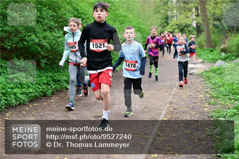 19.04.2026 - Hammer Lauf Dr. Thomas Lammeyer http://msf.ph/oto/9527240 19.04.2026 09:25:21 Laufen 445, 1521, 1478 meine-sportfotos.de