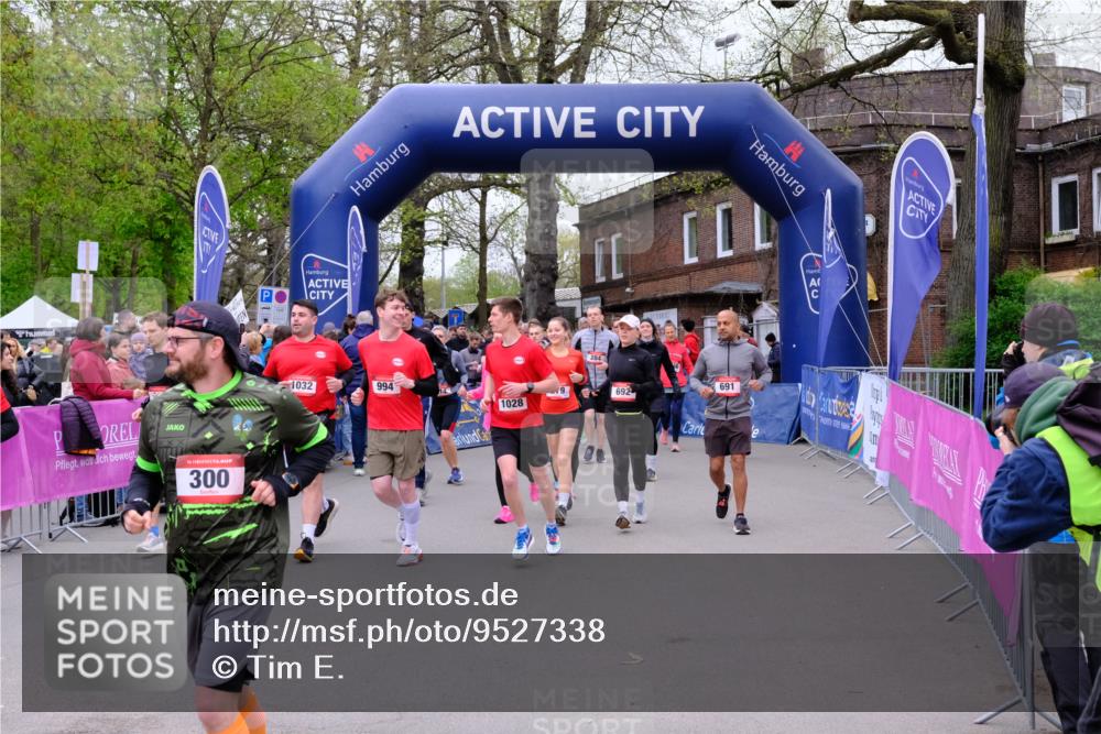 19.04.2026 - Hammer Lauf Tim E. http://msf.ph/oto/9527338 19.04.2026 09:45:48 Ziel  meine-sportfotos.de