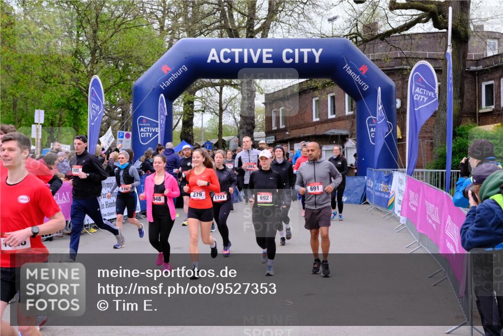 19.04.2026 - Hammer Lauf Tim E. http://msf.ph/oto/9527353 19.04.2026 09:45:49 Ziel  meine-sportfotos.de