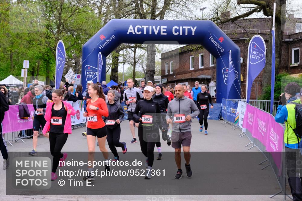 19.04.2026 - Hammer Lauf Tim E. http://msf.ph/oto/9527361 19.04.2026 09:45:50 Ziel  meine-sportfotos.de