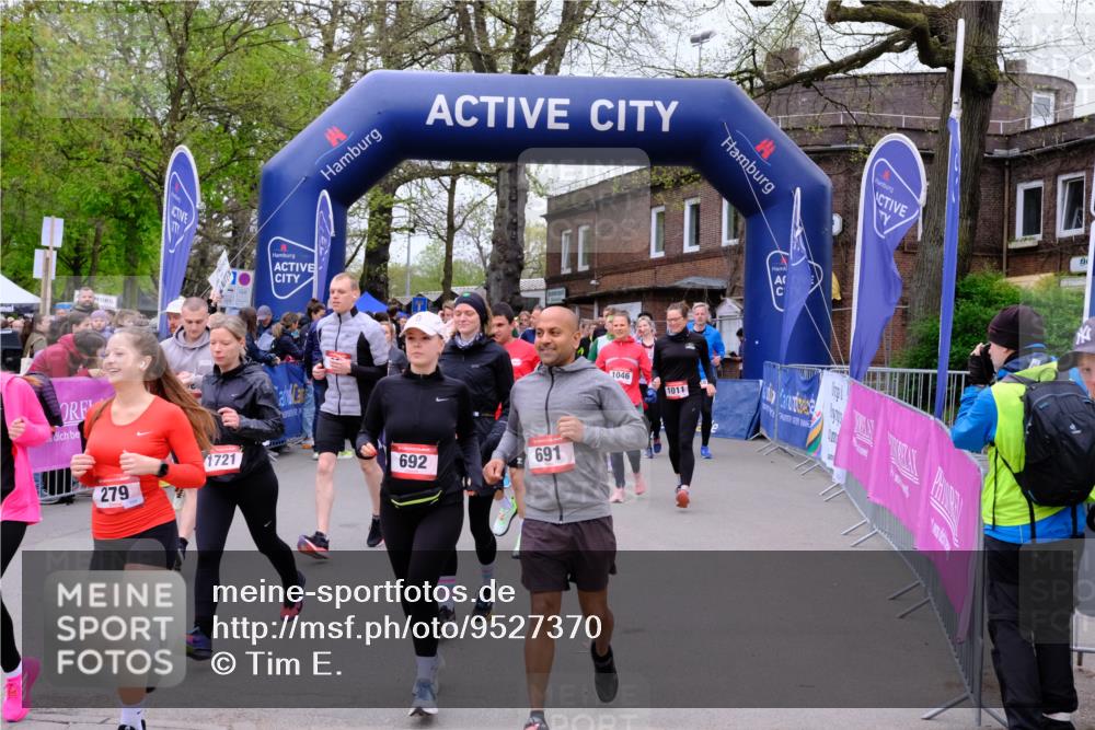 19.04.2026 - Hammer Lauf Tim E. http://msf.ph/oto/9527370 19.04.2026 09:45:50 Ziel  meine-sportfotos.de