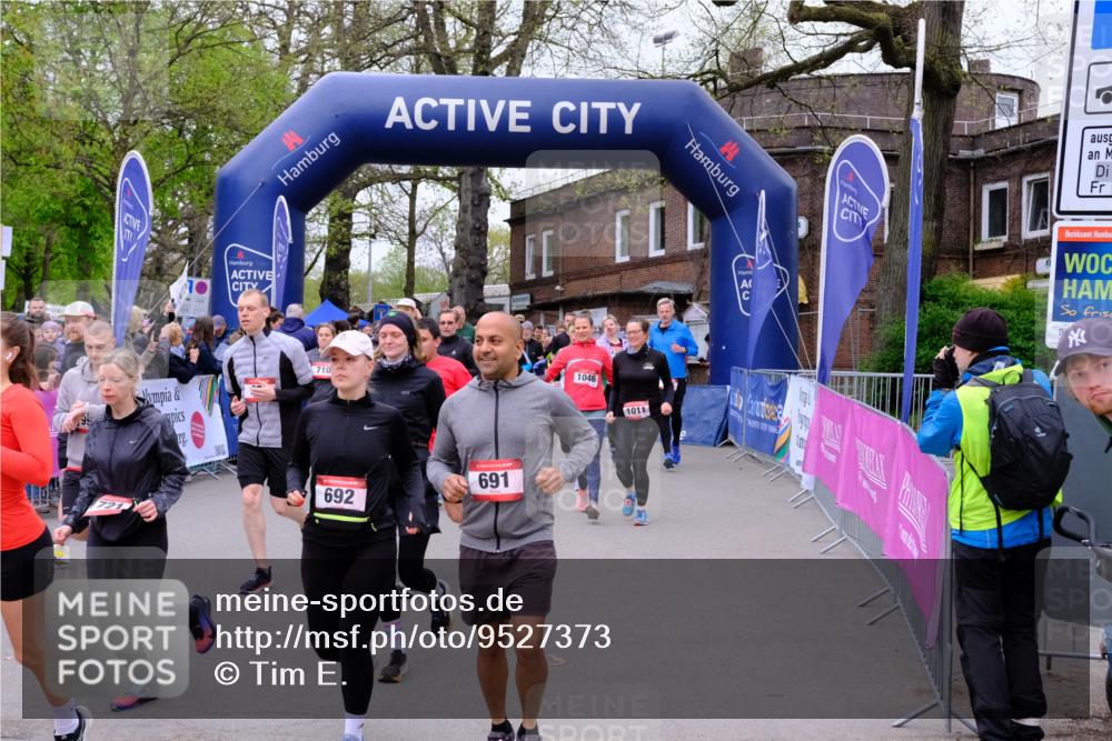 19.04.2026 - Hammer Lauf Tim E. http://msf.ph/oto/9527373 19.04.2026 09:45:50 Ziel  meine-sportfotos.de