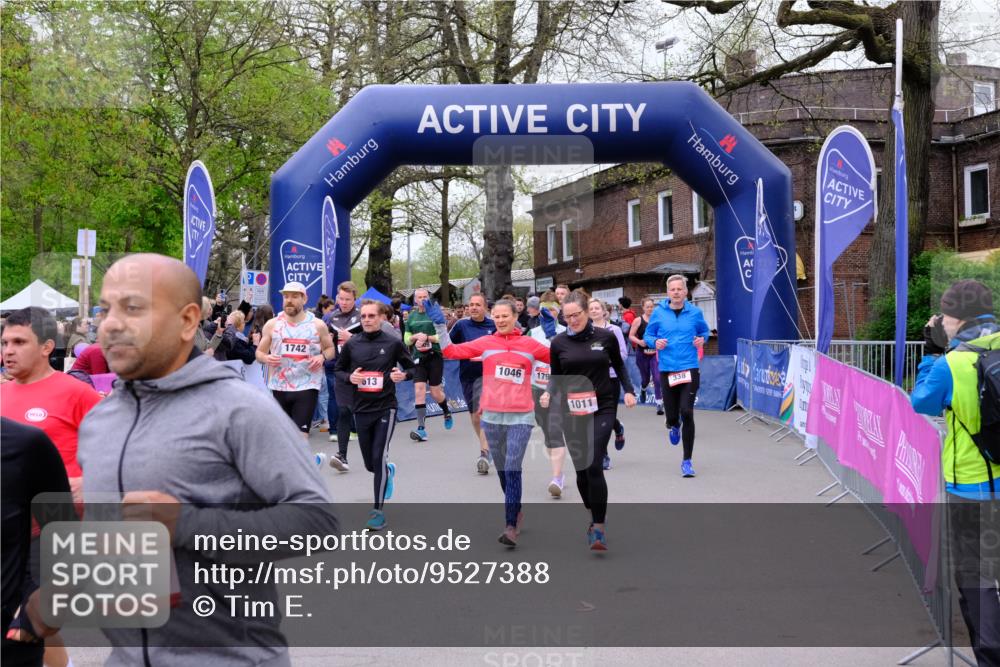 19.04.2026 - Hammer Lauf Tim E. http://msf.ph/oto/9527388 19.04.2026 09:45:52 Ziel  meine-sportfotos.de