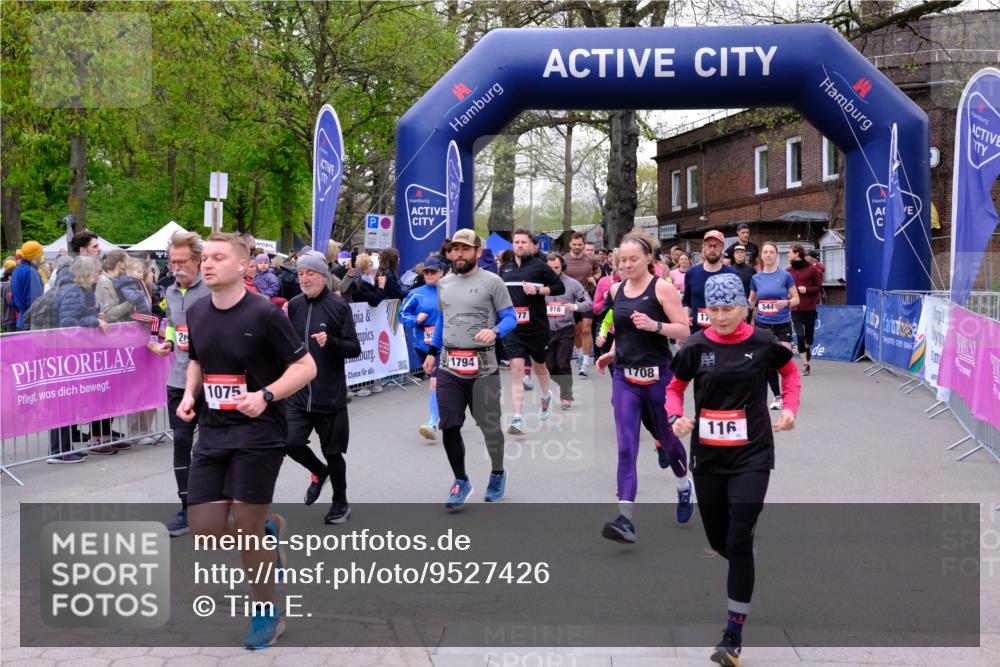 19.04.2026 - Hammer Lauf Tim E. http://msf.ph/oto/9527426 19.04.2026 09:45:55 Ziel  meine-sportfotos.de
