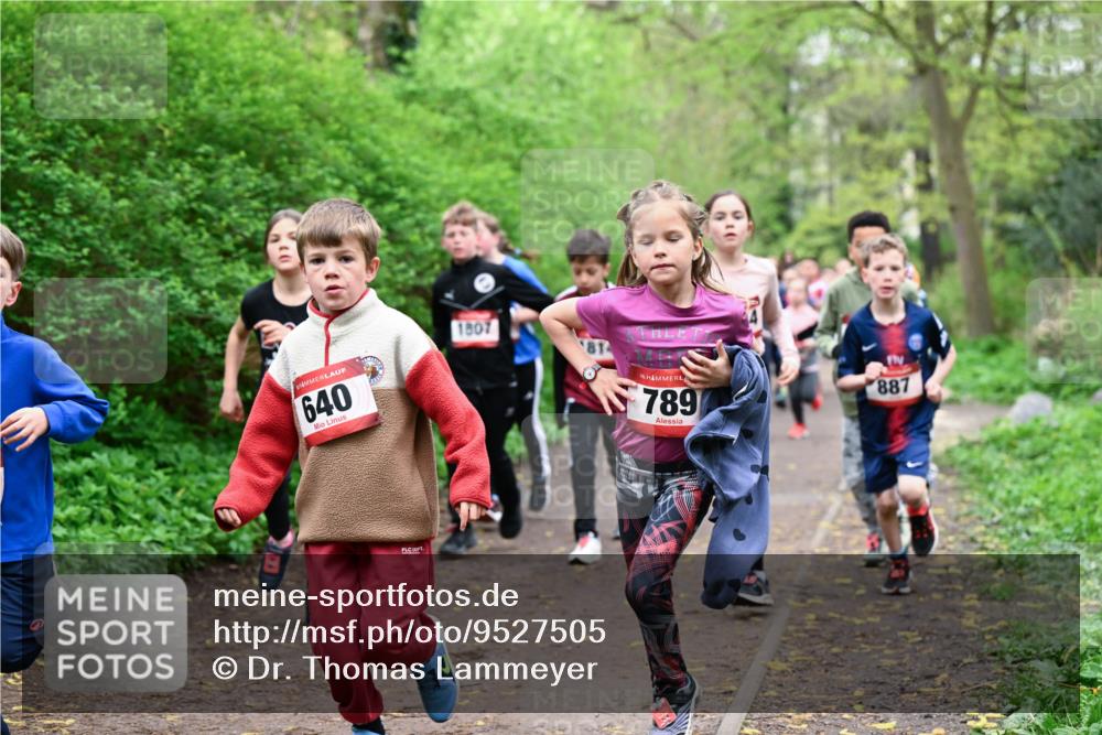 19.04.2026 - Hammer Lauf Dr. Thomas Lammeyer http://msf.ph/oto/9527505 19.04.2026 09:25:54 Laufen 640, 1807, 814, 789, 887 meine-sportfotos.de