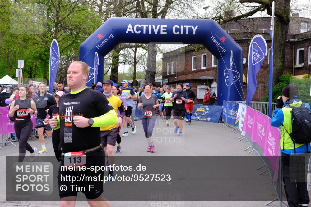 19.04.2026 - Hammer Lauf Tim E. http://msf.ph/oto/9527523 19.04.2026 09:46:07 Ziel  meine-sportfotos.de