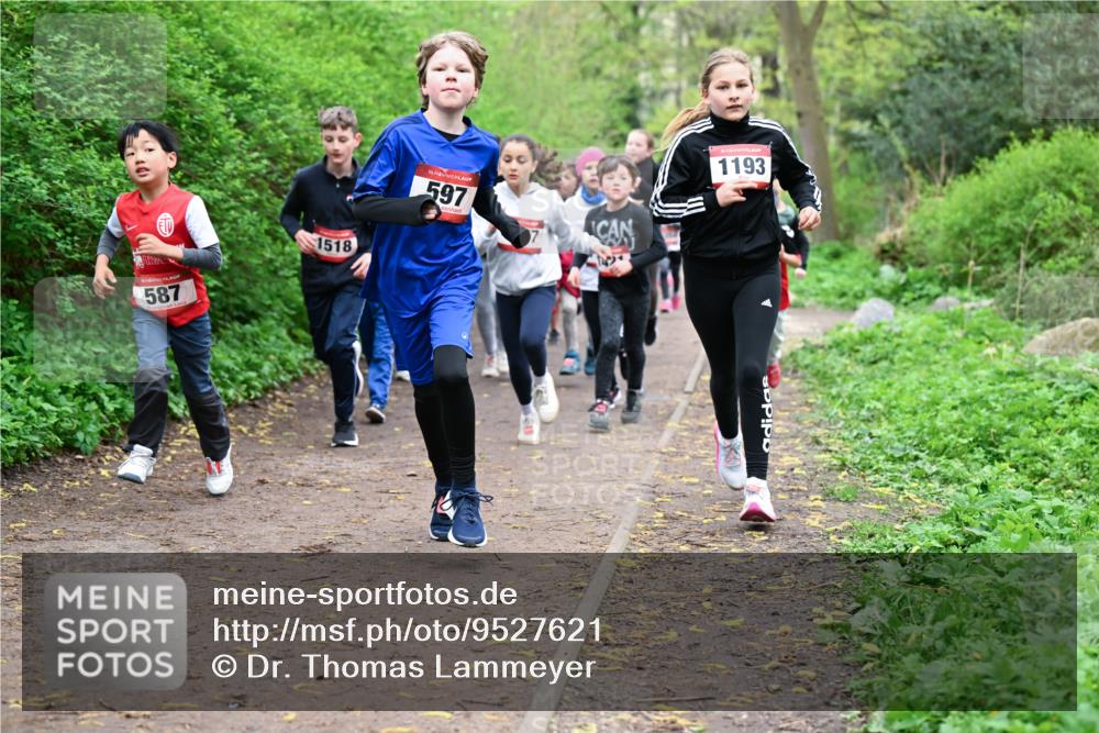 19.04.2026 - Hammer Lauf Dr. Thomas Lammeyer http://msf.ph/oto/9527621 19.04.2026 09:26:11 Laufen 587, 1518, 597, 1193 meine-sportfotos.de