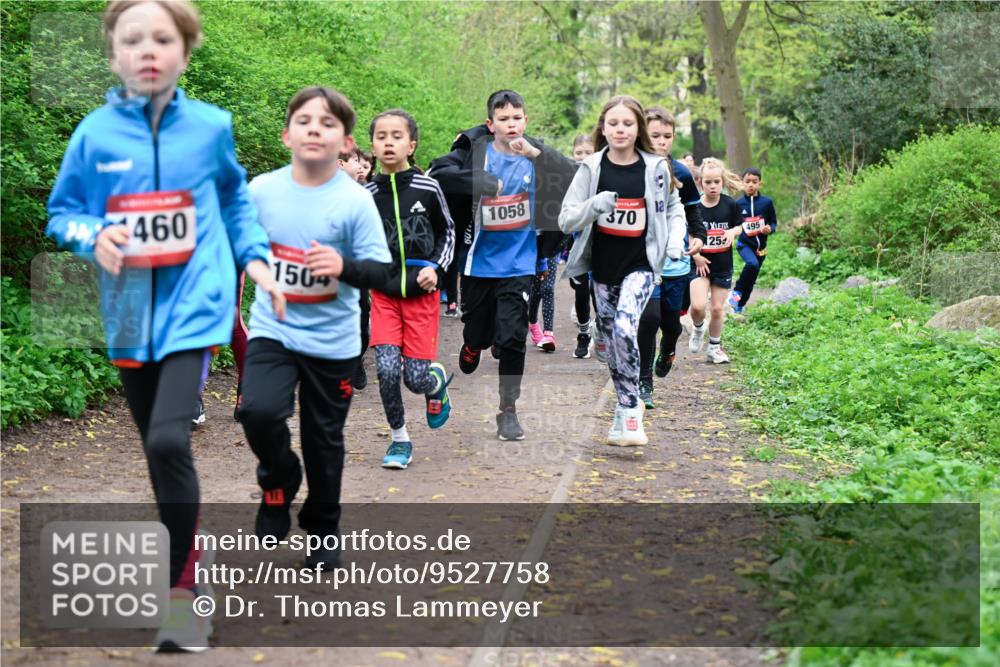 19.04.2026 - Hammer Lauf Dr. Thomas Lammeyer http://msf.ph/oto/9527758 19.04.2026 09:26:26 Laufen 460, 1058, 370, 150, 495 meine-sportfotos.de