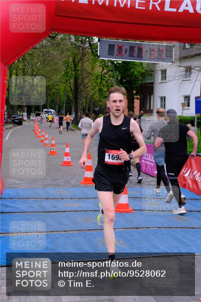 19.04.2026 - Hammer Lauf Tim E. http://msf.ph/oto/9528062 19.04.2026 10:02:46 Ziel 308, 337, 505, 616, 623, 1698, 1898, 1917 meine-sportfotos.de