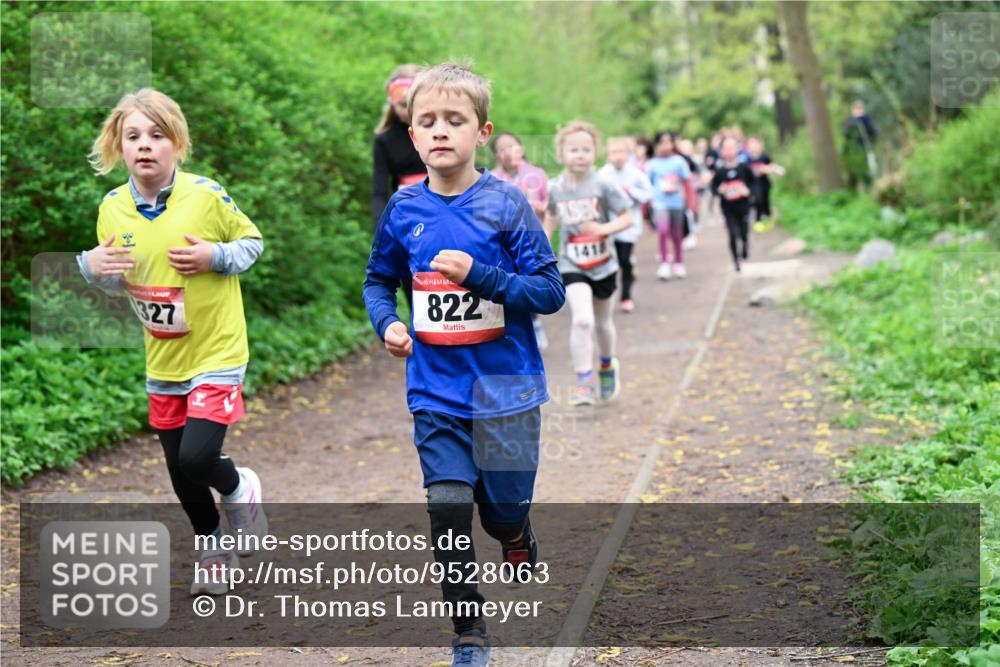 19.04.2026 - Hammer Lauf Dr. Thomas Lammeyer http://msf.ph/oto/9528063 19.04.2026 09:27:01 Laufen 327, 822, 141 meine-sportfotos.de