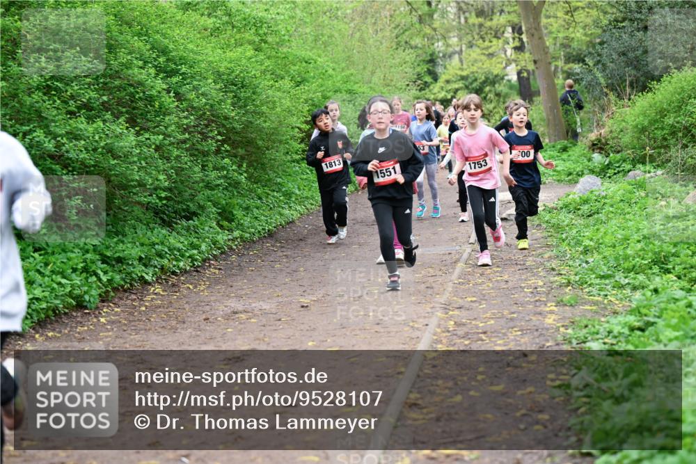 19.04.2026 - Hammer Lauf Dr. Thomas Lammeyer http://msf.ph/oto/9528107 19.04.2026 09:27:06 Laufen 1194, 1813, 1551, 1753 meine-sportfotos.de