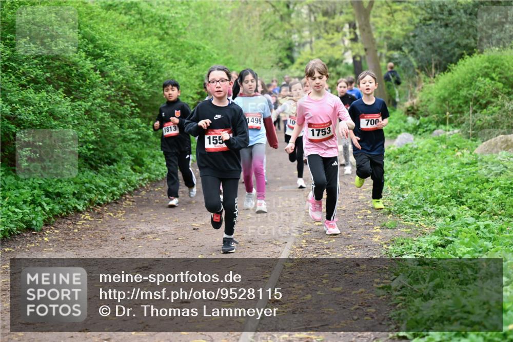19.04.2026 - Hammer Lauf Dr. Thomas Lammeyer http://msf.ph/oto/9528115 19.04.2026 09:27:07 Laufen 1813, 155, 1499, 1753, 700 meine-sportfotos.de