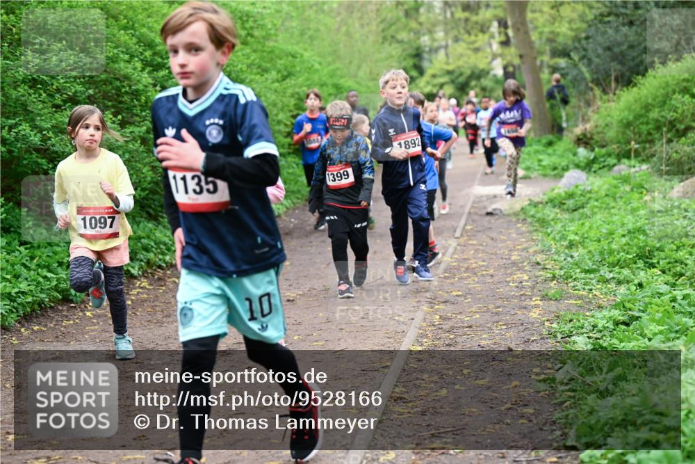 19.04.2026 - Hammer Lauf Dr. Thomas Lammeyer http://msf.ph/oto/9528166 19.04.2026 09:27:13 Laufen 1097, 1135, 1399, 1892 meine-sportfotos.de