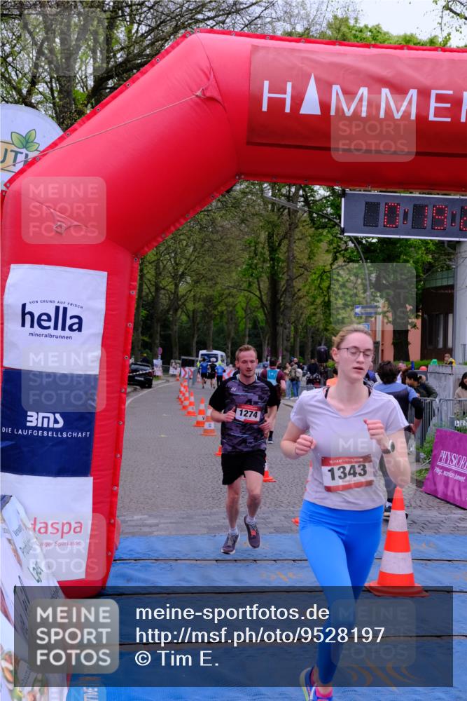19.04.2026 - Hammer Lauf Tim E. http://msf.ph/oto/9528197 19.04.2026 10:04:37 Ziel 147, 277, 498, 878, 974, 1182, 1202, 1274, 1323, 1343, 1738, 1742, 1860 meine-sportfotos.de