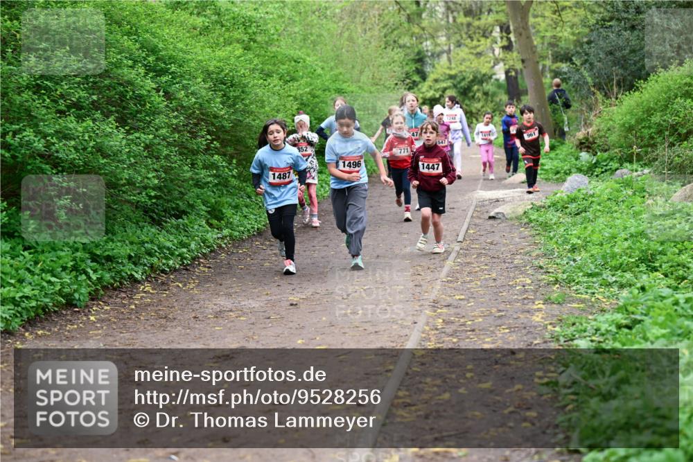19.04.2026 - Hammer Lauf Dr. Thomas Lammeyer http://msf.ph/oto/9528256 19.04.2026 09:27:23 Laufen 1487, 1496, 771, 1447, 1248, 1416, 961 meine-sportfotos.de