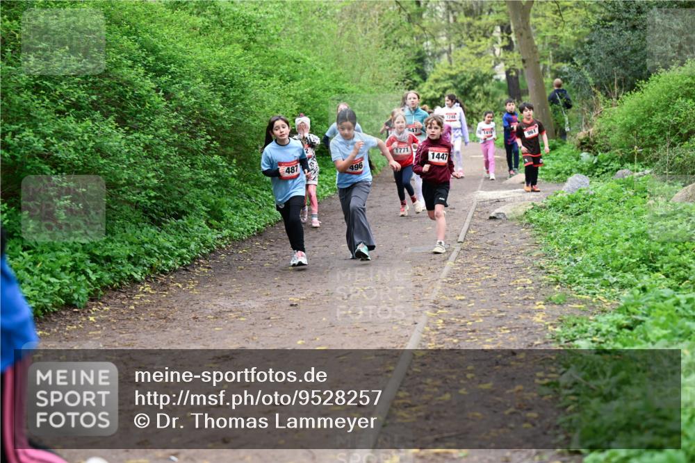 19.04.2026 - Hammer Lauf Dr. Thomas Lammeyer http://msf.ph/oto/9528257 19.04.2026 09:27:22 Laufen 547, 1771, 1447, 487, 496, 1248, 1416, 961 meine-sportfotos.de