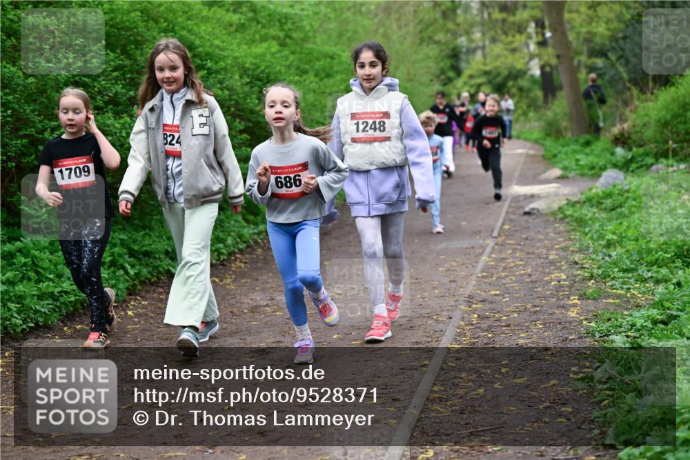 19.04.2026 - Hammer Lauf Dr. Thomas Lammeyer http://msf.ph/oto/9528371 19.04.2026 09:27:34 Laufen 1709, 824, 686, 1248 meine-sportfotos.de