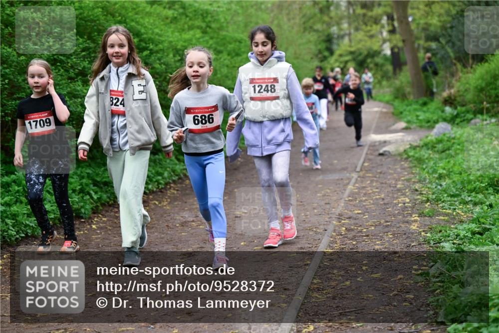 19.04.2026 - Hammer Lauf Dr. Thomas Lammeyer http://msf.ph/oto/9528372 19.04.2026 09:27:34 Laufen 1709, 824, 686, 1248 meine-sportfotos.de