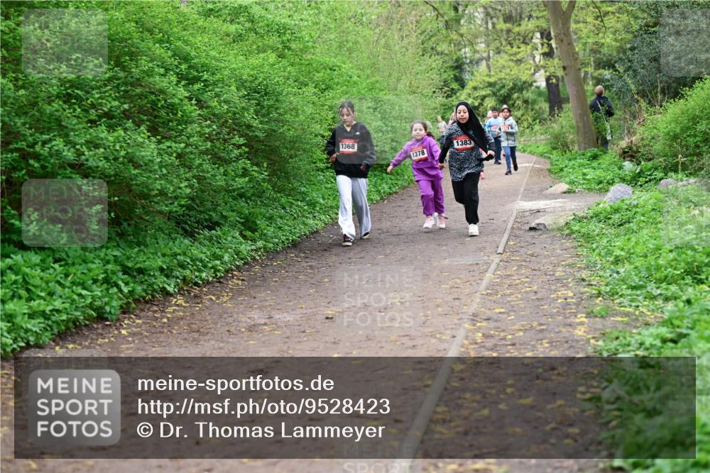 19.04.2026 - Hammer Lauf Dr. Thomas Lammeyer http://msf.ph/oto/9528423 19.04.2026 09:27:39 Laufen 1368, 1378, 1383 meine-sportfotos.de