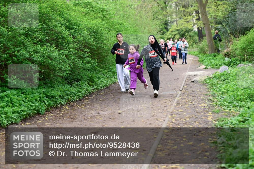 19.04.2026 - Hammer Lauf Dr. Thomas Lammeyer http://msf.ph/oto/9528436 19.04.2026 09:27:40 Laufen 1368, 1378, 1383 meine-sportfotos.de