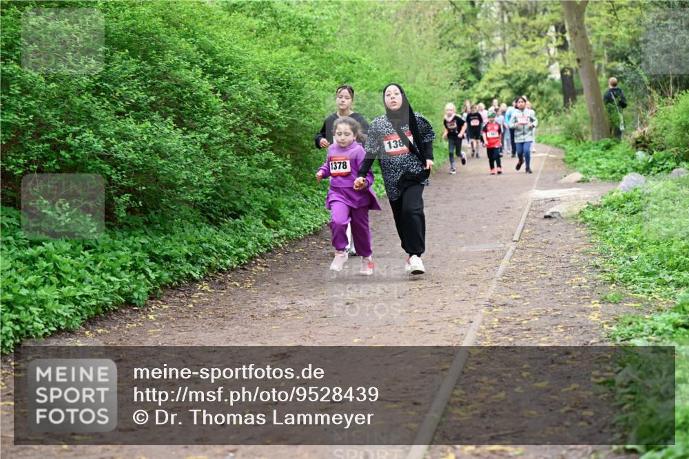 19.04.2026 - Hammer Lauf Dr. Thomas Lammeyer http://msf.ph/oto/9528439 19.04.2026 09:27:41 Laufen 1378, 138 meine-sportfotos.de