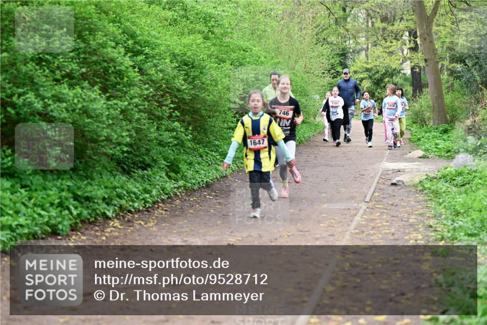19.04.2026 - Hammer Lauf Dr. Thomas Lammeyer http://msf.ph/oto/9528712 19.04.2026 09:28:37 Laufen 746, 1647, 1381, 1484, 1510 meine-sportfotos.de