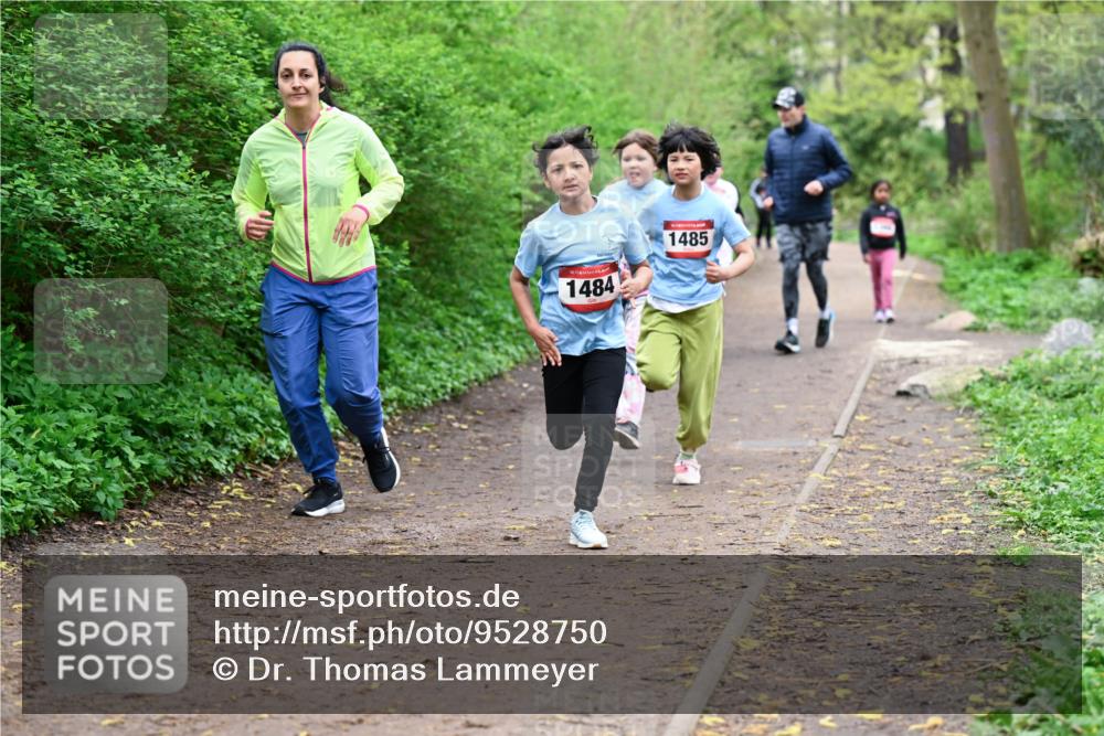 19.04.2026 - Hammer Lauf Dr. Thomas Lammeyer http://msf.ph/oto/9528750 19.04.2026 09:28:41 Laufen 1484, 1485 meine-sportfotos.de