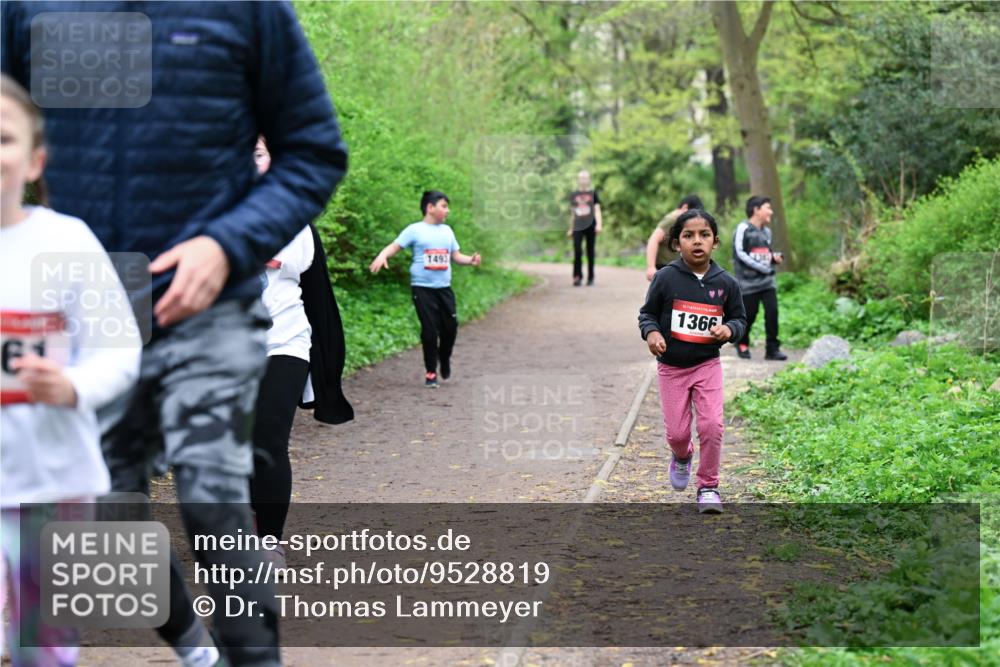 19.04.2026 - Hammer Lauf Dr. Thomas Lammeyer http://msf.ph/oto/9528819 19.04.2026 09:28:49 Laufen 1493, 1366 meine-sportfotos.de