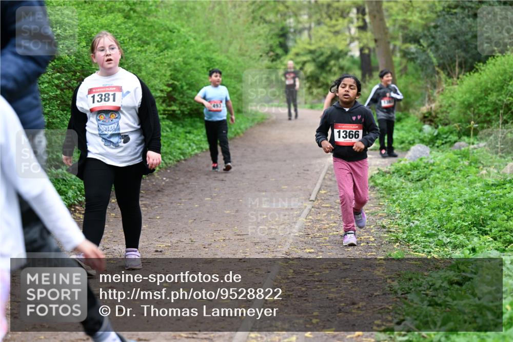 19.04.2026 - Hammer Lauf Dr. Thomas Lammeyer http://msf.ph/oto/9528822 19.04.2026 09:28:49 Laufen 1381, 1366 meine-sportfotos.de