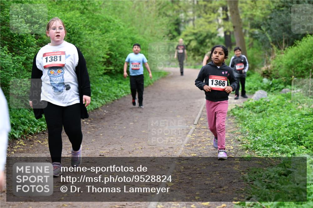 19.04.2026 - Hammer Lauf Dr. Thomas Lammeyer http://msf.ph/oto/9528824 19.04.2026 09:28:49 Laufen 1381, 1366 meine-sportfotos.de