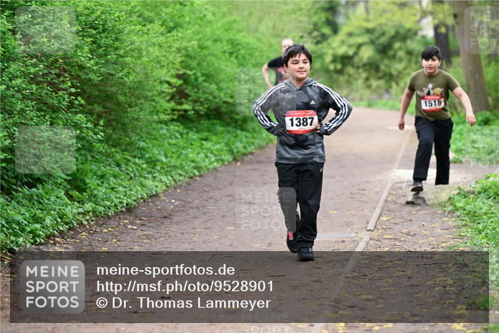 19.04.2026 - Hammer Lauf Dr. Thomas Lammeyer http://msf.ph/oto/9528901 19.04.2026 09:28:58 Laufen 1387, 1516 meine-sportfotos.de
