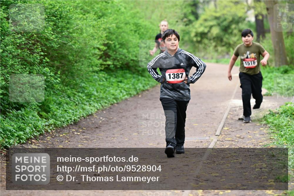 19.04.2026 - Hammer Lauf Dr. Thomas Lammeyer http://msf.ph/oto/9528904 19.04.2026 09:28:58 Laufen 1387, 1516 meine-sportfotos.de