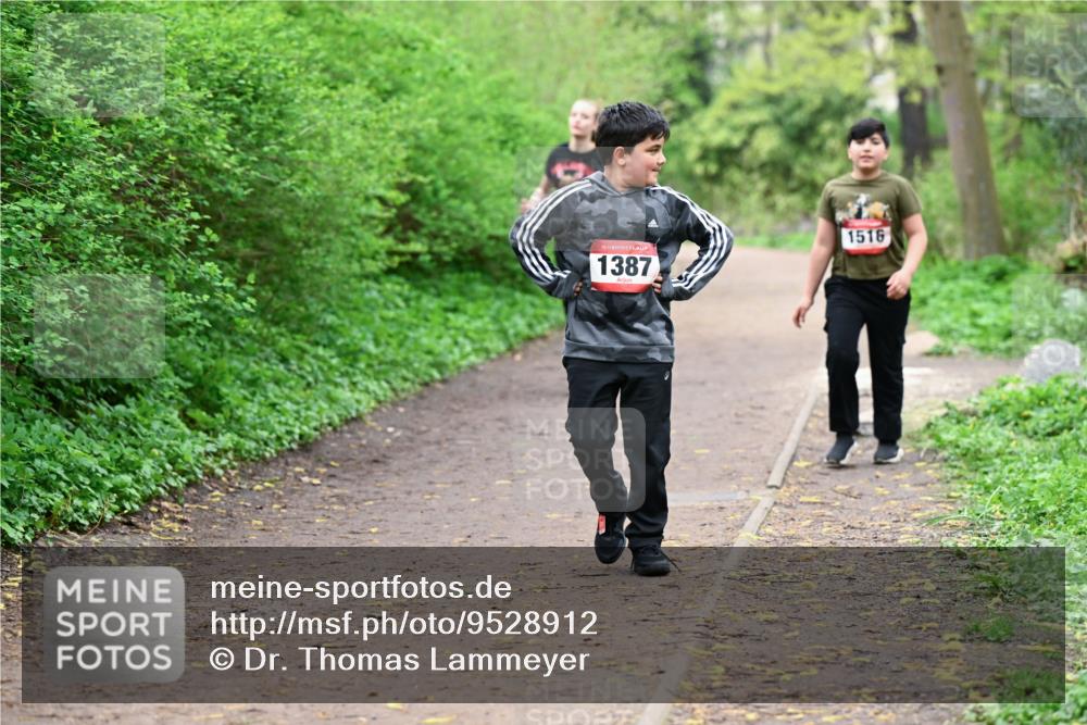 19.04.2026 - Hammer Lauf Dr. Thomas Lammeyer http://msf.ph/oto/9528912 19.04.2026 09:28:59 Laufen 1387, 1516 meine-sportfotos.de