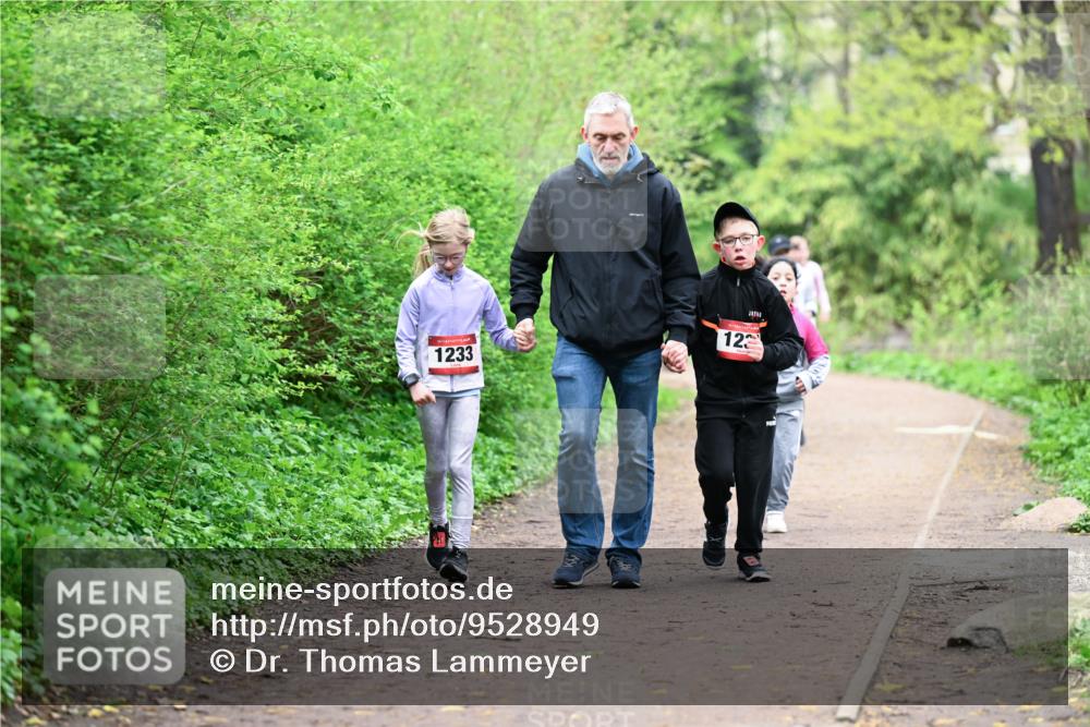 19.04.2026 - Hammer Lauf Dr. Thomas Lammeyer http://msf.ph/oto/9528949 19.04.2026 09:29:37 Laufen 1233, 123 meine-sportfotos.de
