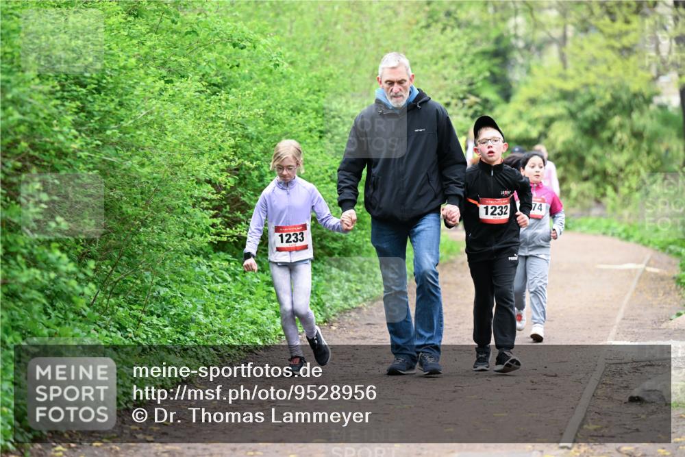 19.04.2026 - Hammer Lauf Dr. Thomas Lammeyer http://msf.ph/oto/9528956 19.04.2026 09:29:38 Laufen 1233, 1232 meine-sportfotos.de